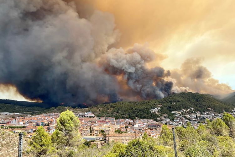 The Pont de Vilomara wildfire on July 17, 2022 (by Jordi Pujolar)